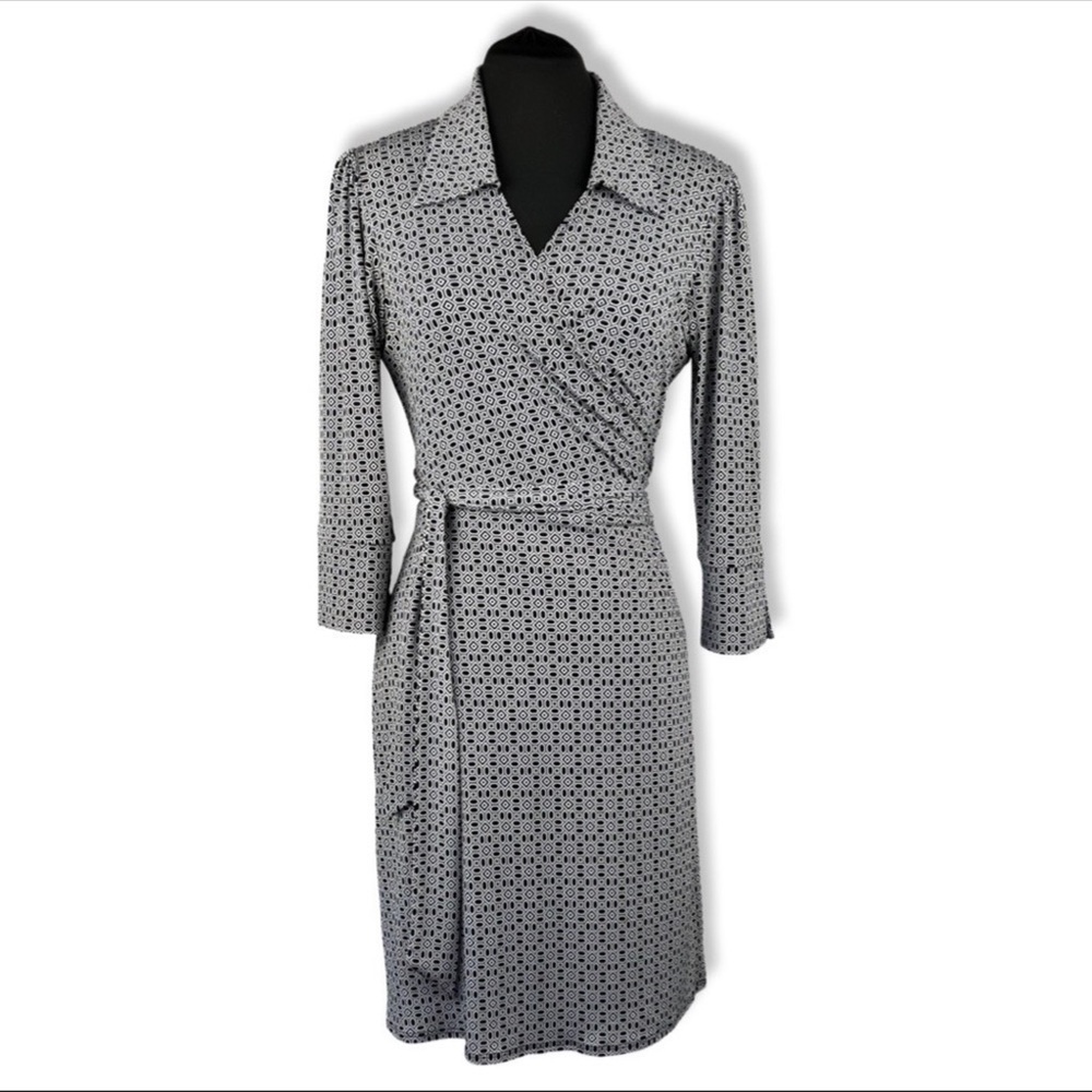 LAUNDRY by Shelli Segal Wrap Dress NWOT